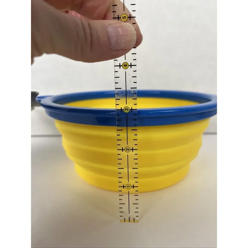 Banana Boat Dog Water Bowl Travel Collapsible Silicone Carabiner Holds 34 oz